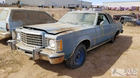 1975 Ford Granada 4 Door Sedan