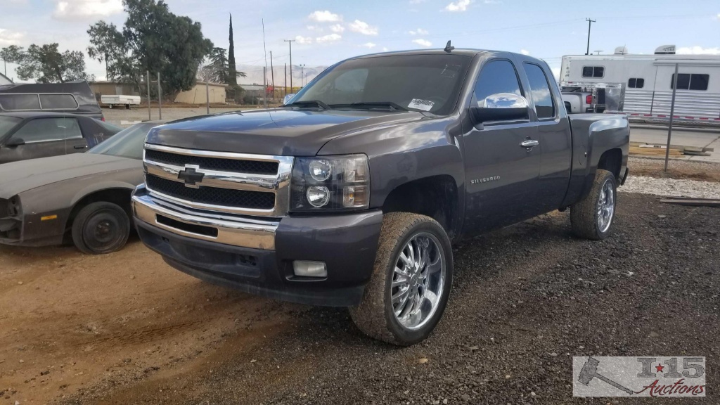 2011 Chevy Silverado 1500 LT Extended Cab Current Smog NEW FACTORY CRATE MOTOR still under warranty