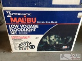 Malibu Low Voltage Floodlight Set