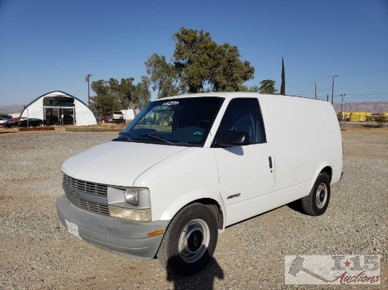 1998 Chevy Astro Cargo Van (Current Smog), CLEAN AUTO REPORT!!!