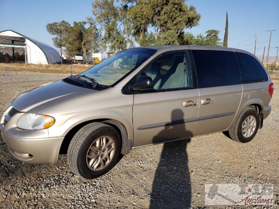 2002 Dodge Caravan Tan (Current Smog), CLEAN AUTO REPORT!!!