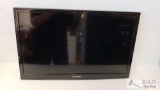 Samsung 24in Flat Screen Tv with Remote