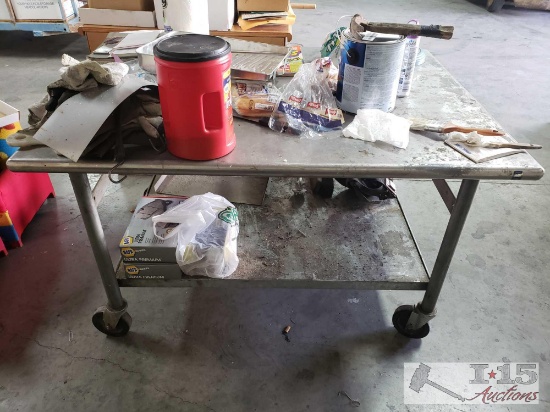 Metal Desk on wheels