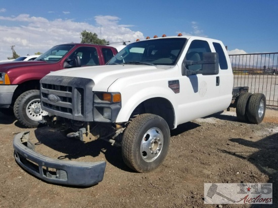 2008 Ford F-350 Super Duty XL 6.4l 4x4, New Wheels and Tires!