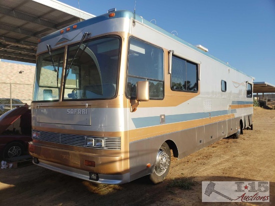 40' 1995 Safari Motor Coaches M-Series Blue Max. Only 13,175 miles. Please See Video!