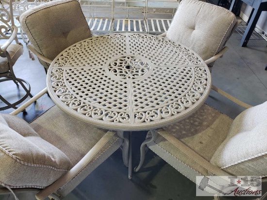 Patio Table and 4 Chairs