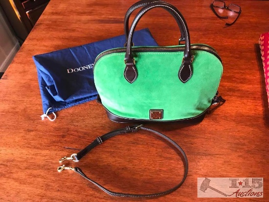 Dooney & Bourke Leather Green Purse with dust bag