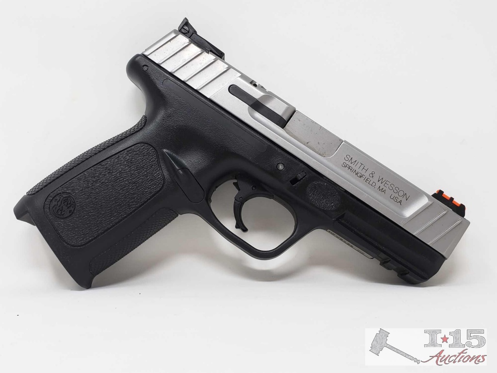 Smith & Wesson SD40 VE .40 Cal, No Magazine