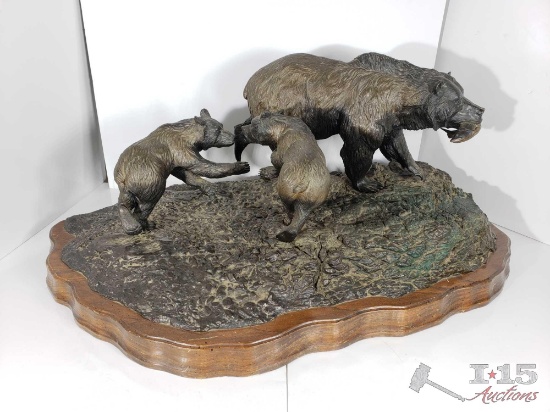 "End of the Run" Grizzly Bear Bronze by William Davis, 1980, 14/15