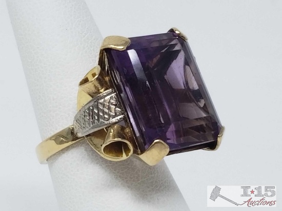 14k Gold Ring with 6+ ct Amethyst, 12.7g, Size 6.5