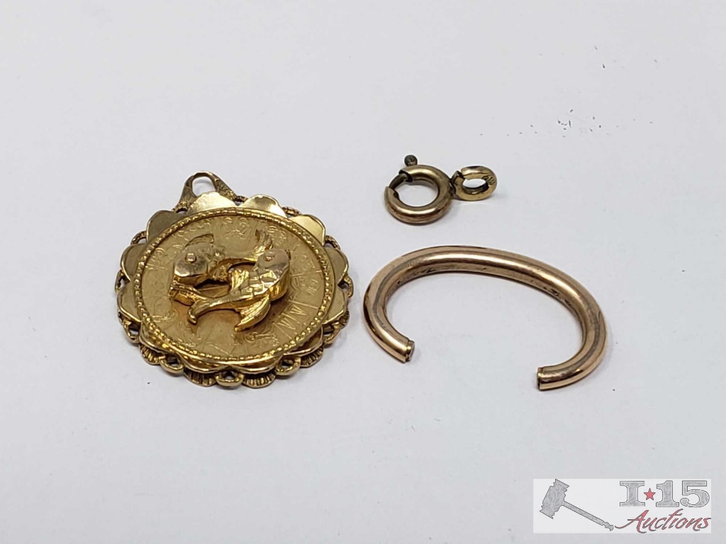 18k Gold Pendent, Clasp and Other Piece 3.8g