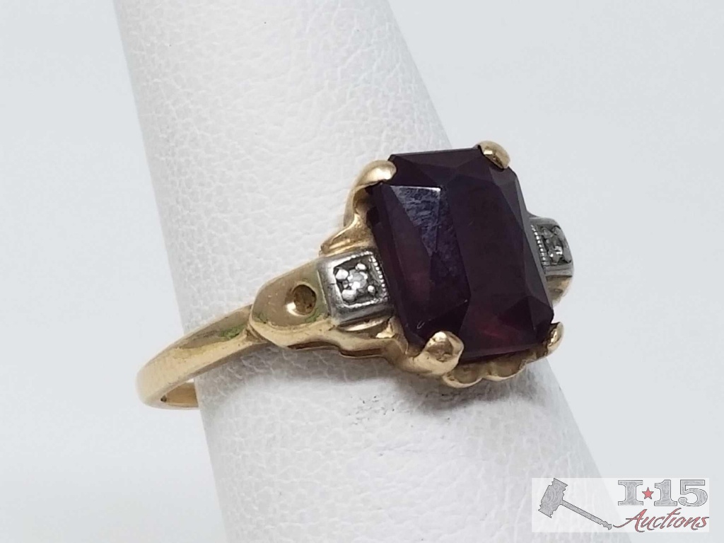 14k Gold Ring with 2 ct Stone and Accent Diamonds 3.5g, Size 5