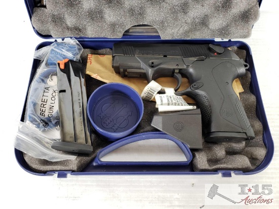 New Beretta PX4 Strom 9x19 Semi-Auto Pistol with 2 15 Round Magazines