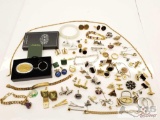 Costume Jewelry, New in Box Dalvey Key Ring, Cufflinks, Pins, Bracelets