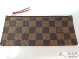 Louis Vuitton Clutch, Replica