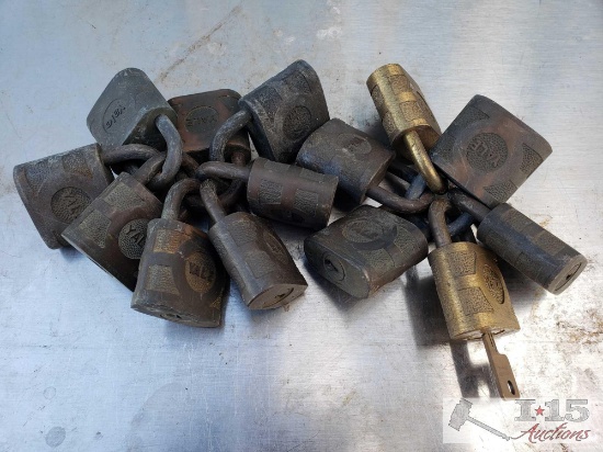 14 Yale Locks with Key