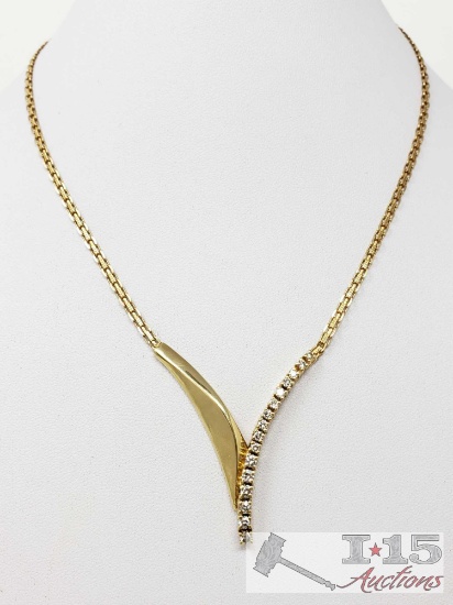 14k Gold Necklace with Diamond Pendent, 11.9g