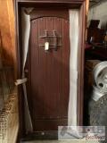 Beautiful entry door. 36 inch wide.