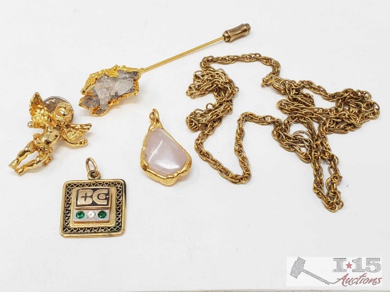 10k Jewlery and Pendent with Diamond, 27.6g