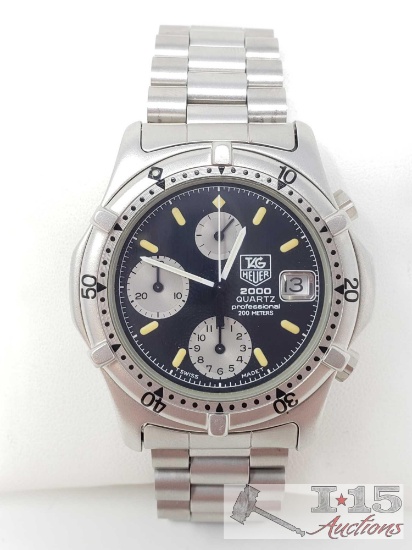 Authentic Tag Heuer 2000 Professional Watch in Great and Working Condition