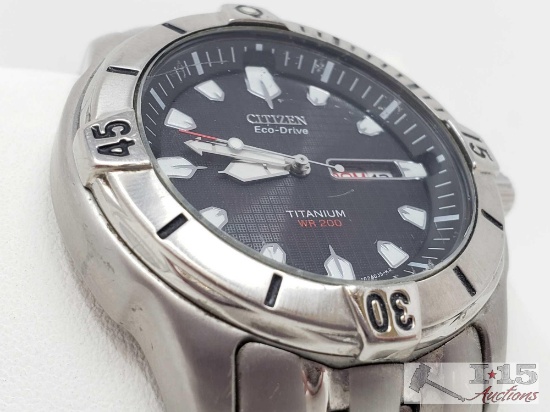 Citizen Eco-Drive Titanium WR-200 | Jewelry, Gemstones & Watches Watches |  Online Auctions | Proxibid