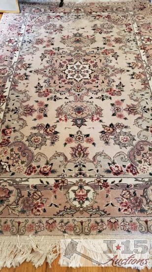 Genuine hand knotted Persian rug 6' X 4'