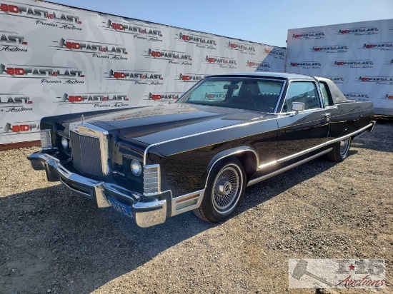 1977 Lincoln Continental Town Coupe, Black