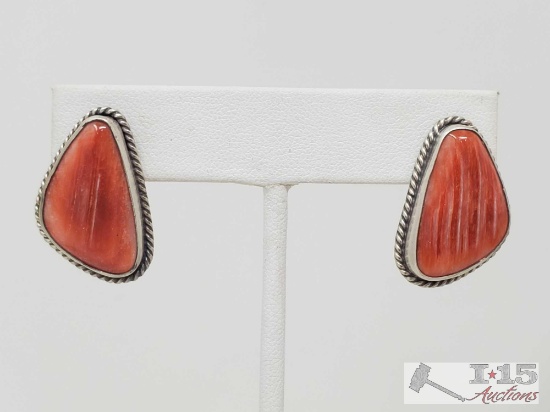 Beautiful Native American Spiny Oyster Sterling Silver Studs!! Artist Marked...