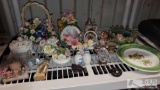 Porcelain Figures and Decor Pieces