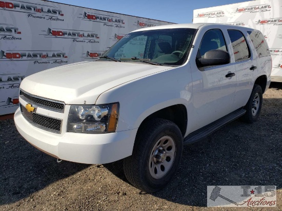 2013 Chevrolet Tahoe, White, CURRENT SMOG