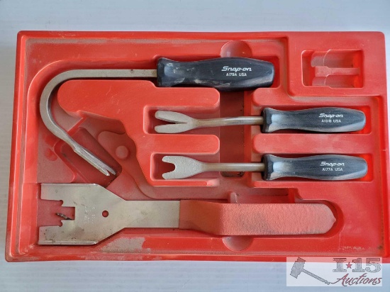 Snap-On Door Panel and Trim Removal Tool Kit