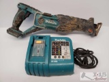 Makita Reciprocating Saw and Battery Charger (No Battery)
