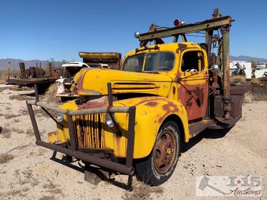 1942-1947 Ford Tow Truck