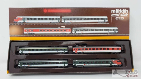 Marklin Mini-Club Z Scale Passenger Set- 87455