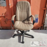 Office Rolling Chair w/ Adjustable Height