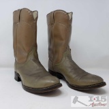 Worn Laredo Boots Size 8