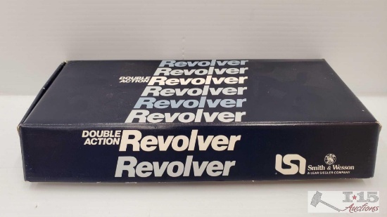Smith & Wesson Double Action Revolver Box