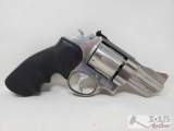 Smith & Wesson 624 .44S&W Revolver