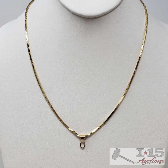 14k Gold Necklace, Weighs Approx 12g