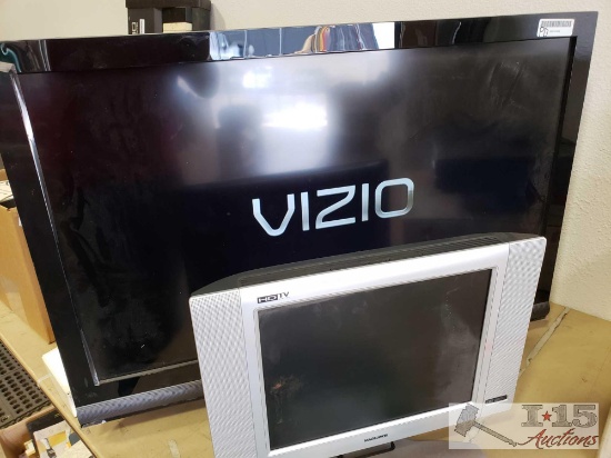 37" Vizio Tv and 15" Magnavox TV(No cord)