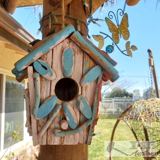 Outdoor Hanging Decor