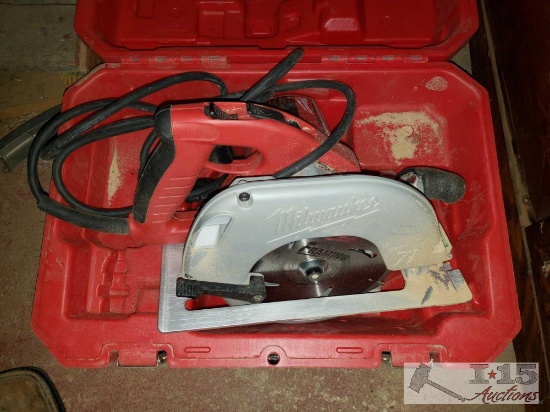 Milwaukee 7 1/4" Circular Saw with Case