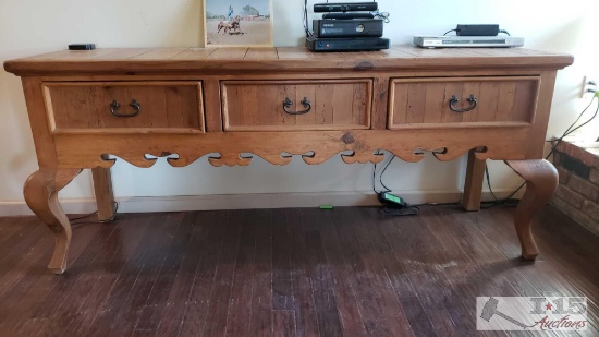 Wooden Buffet Table with 3 Drawers