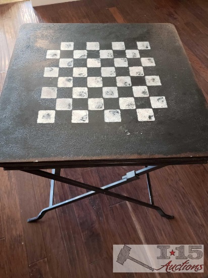 23" Checkerboard Folding Table