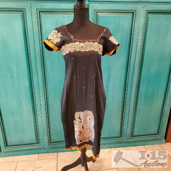 Beautiful sequence Dress size small