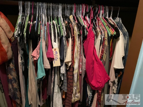 Approximately 150 Name Brand tops in Great Condition
