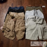 9 Pairs of Mens Shorts Size 36 & 38