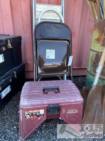 Tool Brute Step Stool, 2 Metal Chairs and 2 Step Ladders