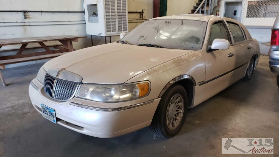 1998 Lincoln Town Car