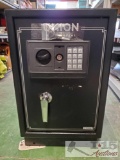 Unlocked Union Safe With Key